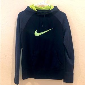 Nike Therma-fit Sweatshirt